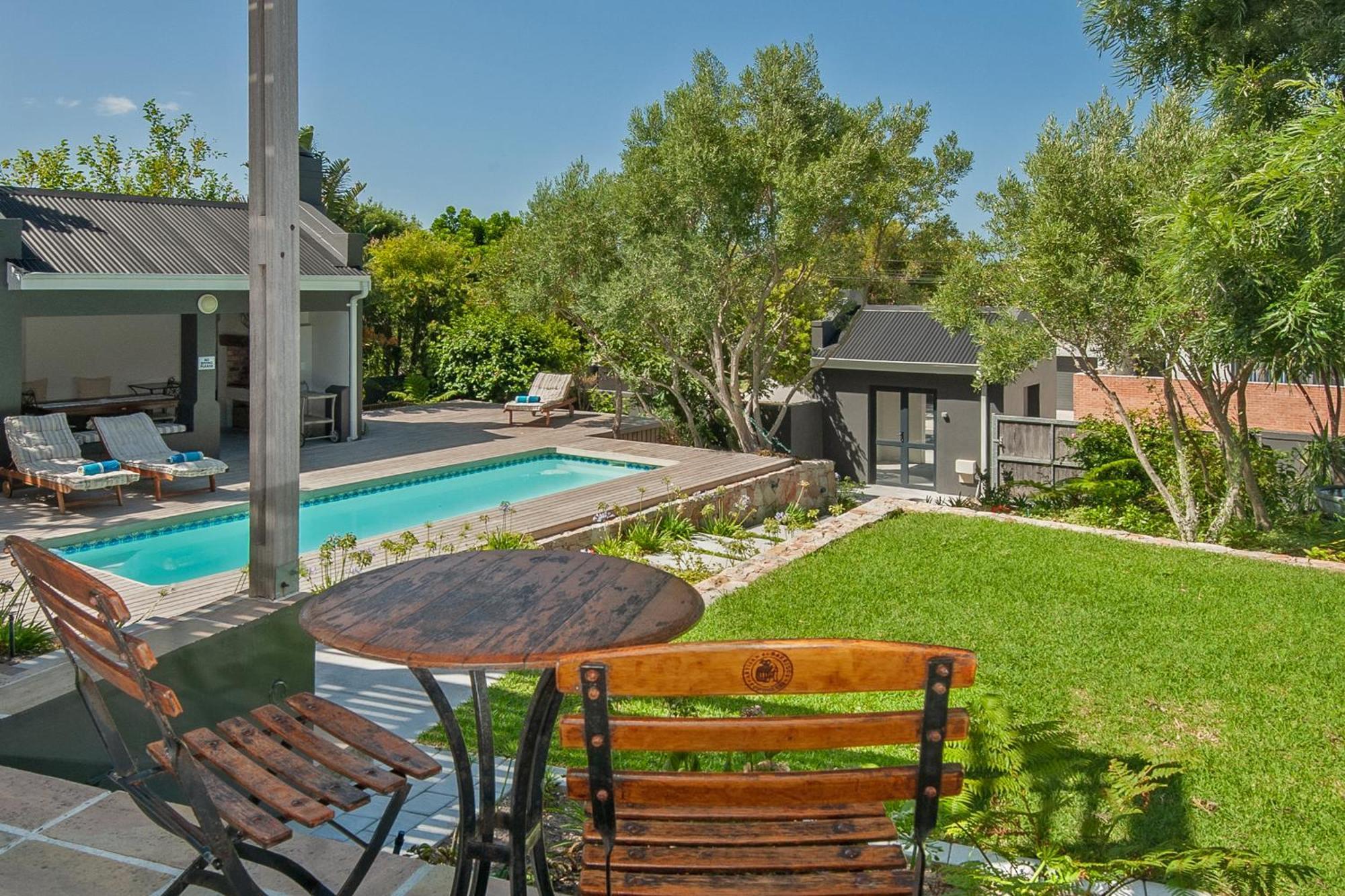 Villa Blu Guesthouse Hermanus Bagian luar foto